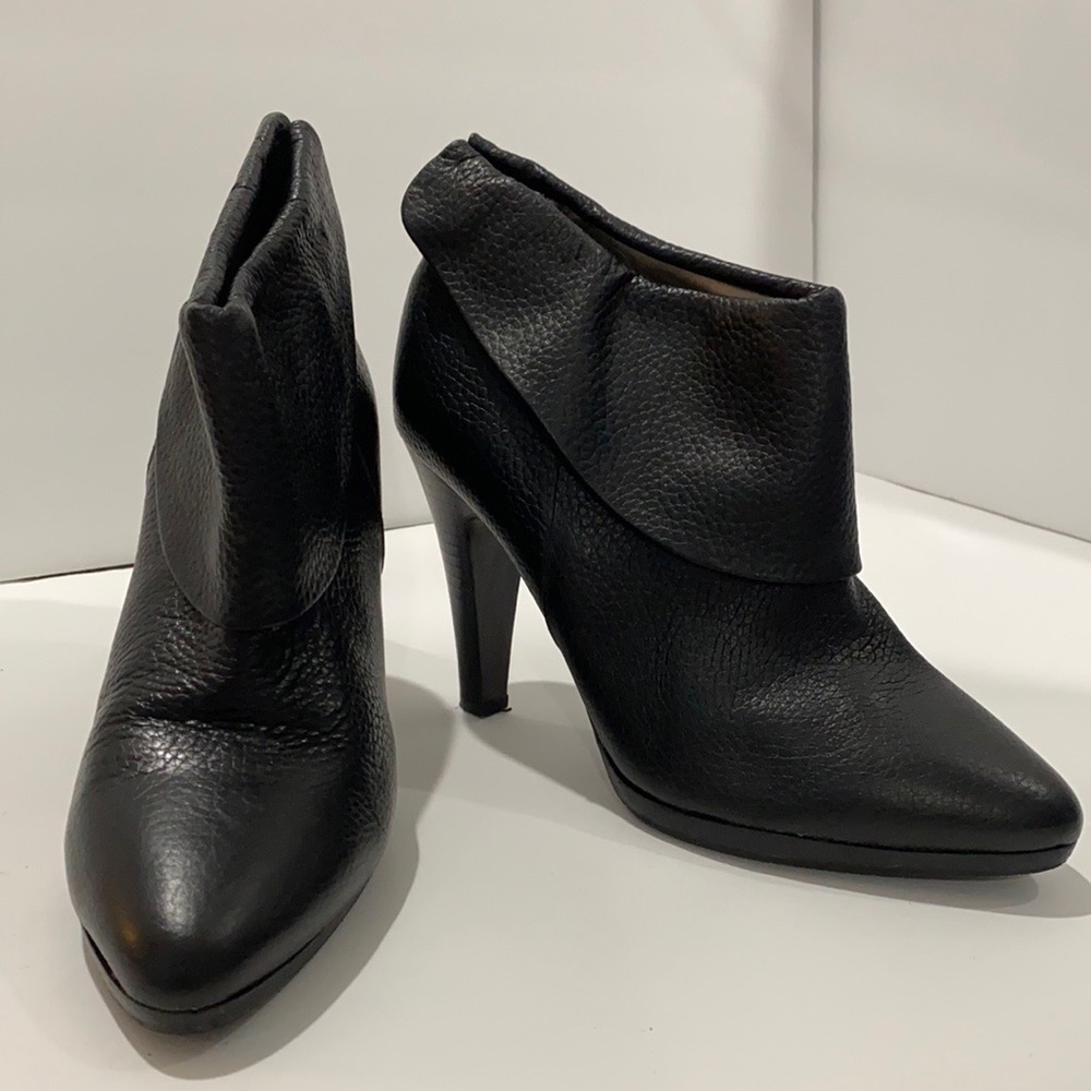 Banana Republic Booties